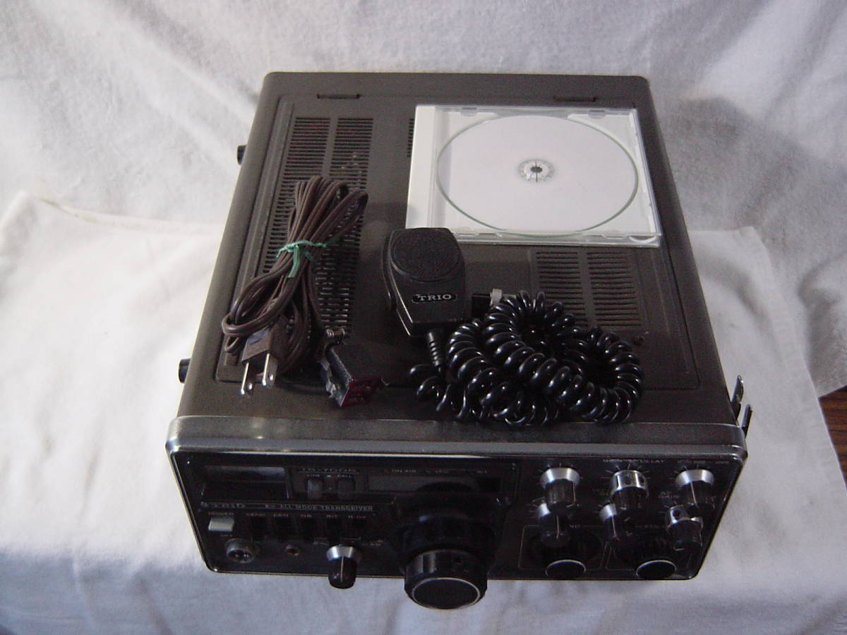 TRIO KENWOOD TS-700S 2mオールモード(AM付)トランシーバ動作品 7