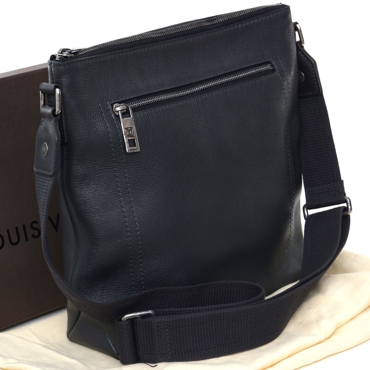 極美品】ルイヴィトン Louis Vuitton ユタレザー シャウニーMM M94017