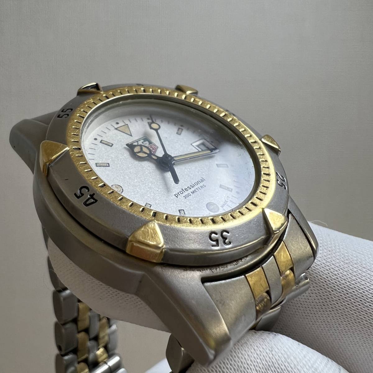 TAG Heuer 35mm 955.708G Professional Quartz レディース 腕時計 販売期間 限定のお得なタイムセール  Professional