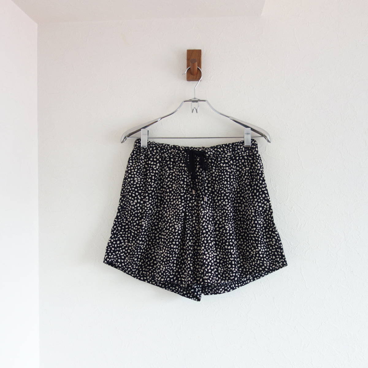 *N.NATURAL BEAUTY BASIC(en Natural Beauty Basic ) short pants *