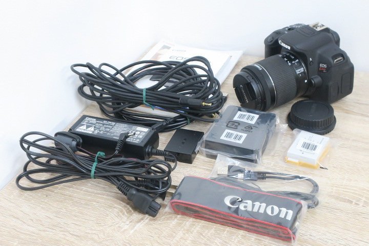 非常に高い品質 ♥美品♥おしゃれ♥高性能♥Canon EOS Kiss X7 ホワイト デジタルカメラ