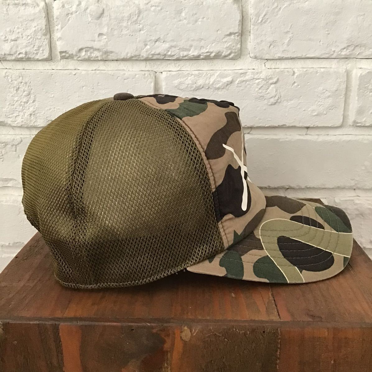 ☆激レア☆ kaws 1st camo trucker hat a bathing ape bape bendy cap