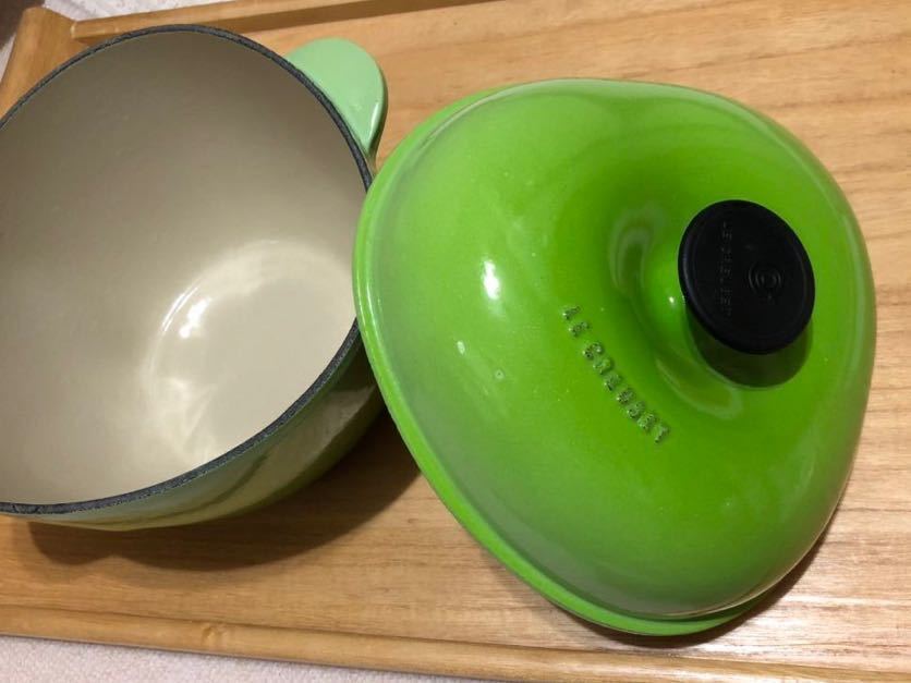 ル・クルーゼ LE CREUSET ココットロンド アップル グリーン 両手鍋 調理器具 廃盤 _画像2