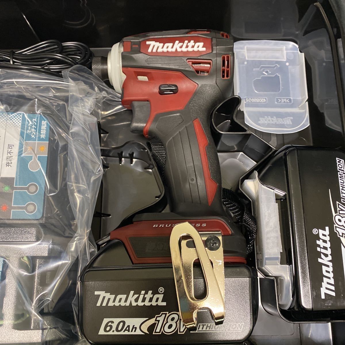 1000円~ makita マキタ 18V 充電式 インパクトドライバ TD172DGX AR