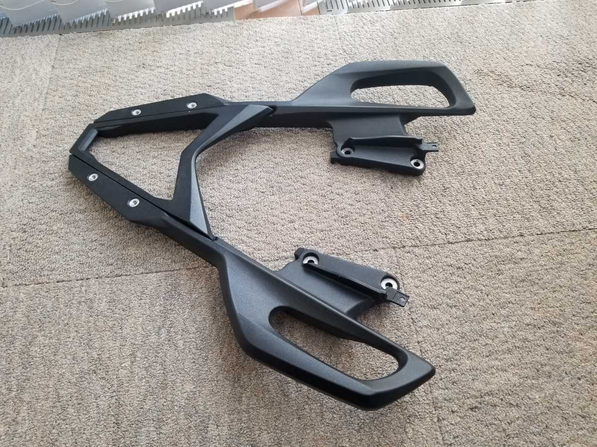 VFR800F(RC79) 純正リアキャリア
