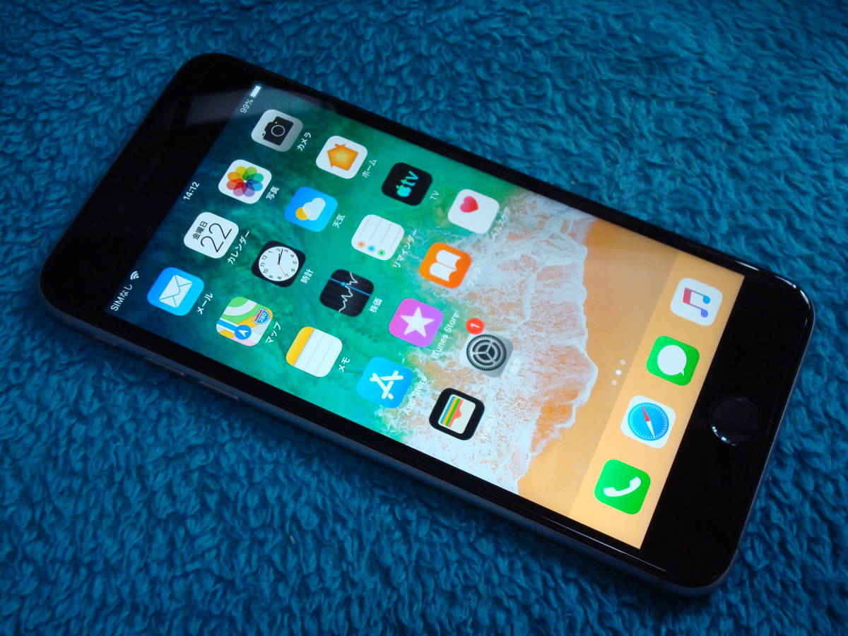 iPhone 6PLUS ドコモキャリア 16GB iOS12.5.5 バッテリ最大容量89％ 液晶パネル新品交換済 送料無料