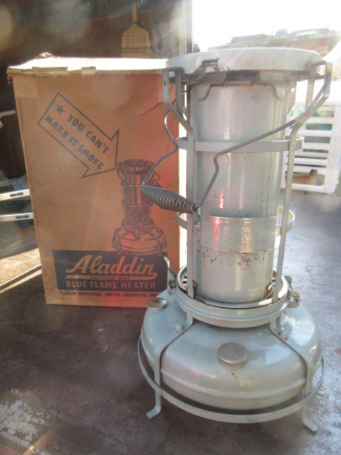 Aladdin/アラジン】BLUE FLAME HEATER /H2201 3300 /England製 Aladdin/アラジン】BLUE FLAME HEATER /H2201 3300 /England製