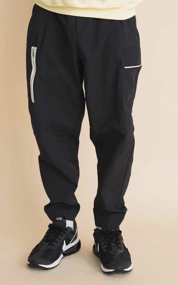 新品 定価12100円　30サイズ(Mサイズ相当) NIKE ナイキ　NSW STE UTILITY PANTS メンズ　ユーティリティパンツ　黒　ブラック_画像3