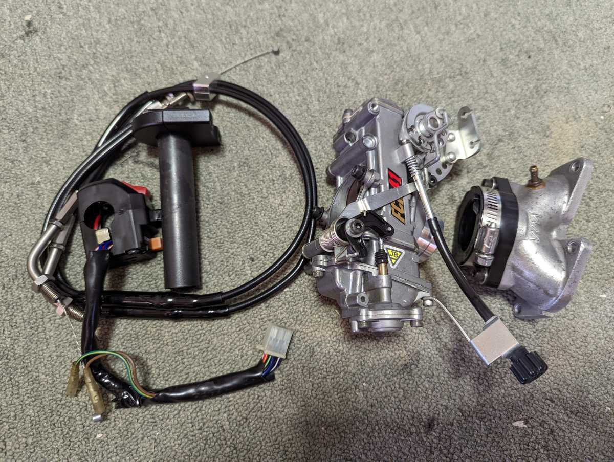 貴重 SRX400 SRX600 WM ダブルエム シングルキャブ化 貴重 SRX400 SRX600 WM ダブルエム シングルキャブ化