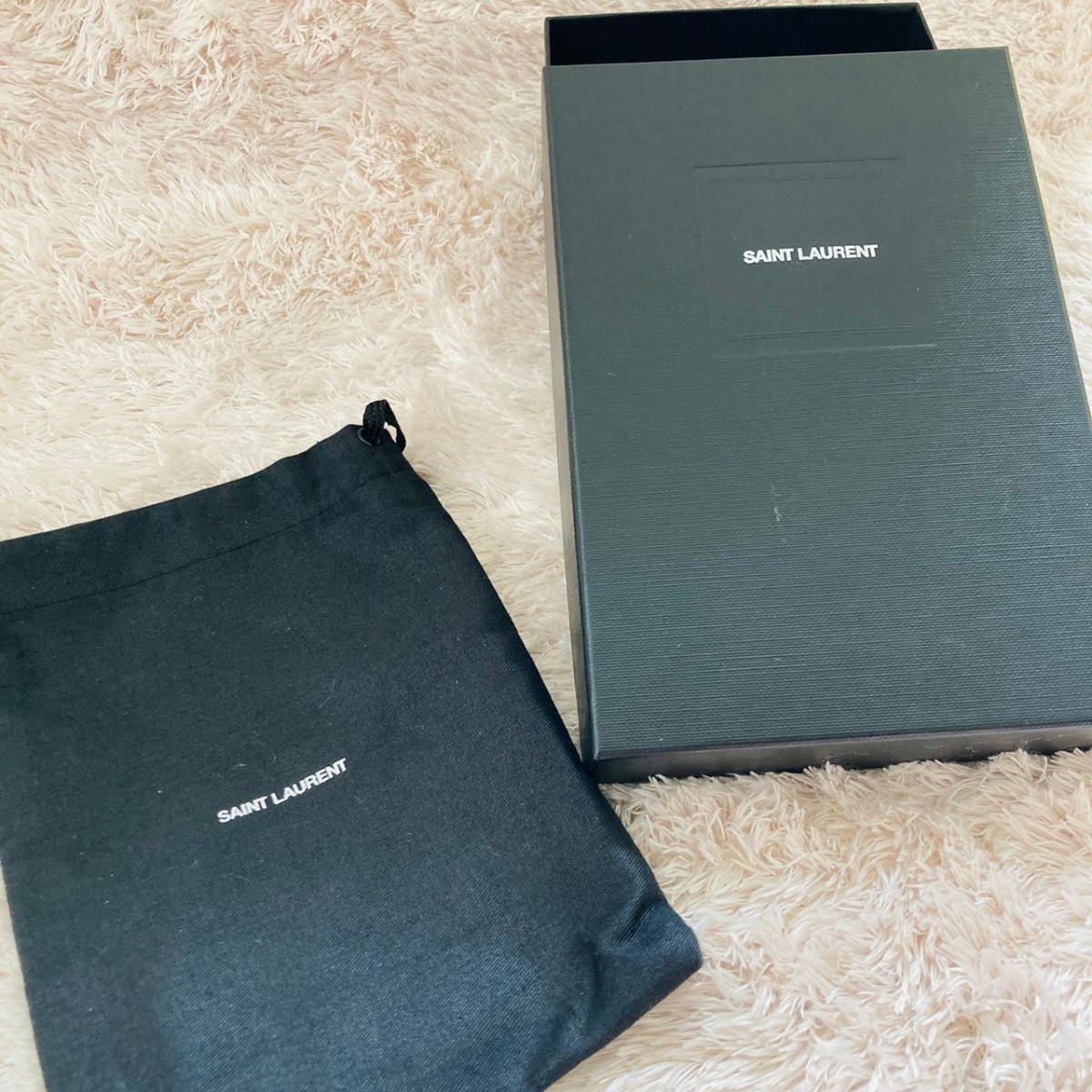 サンローラン 二つ折り財布 コンパクト フルジップウォレット コイン