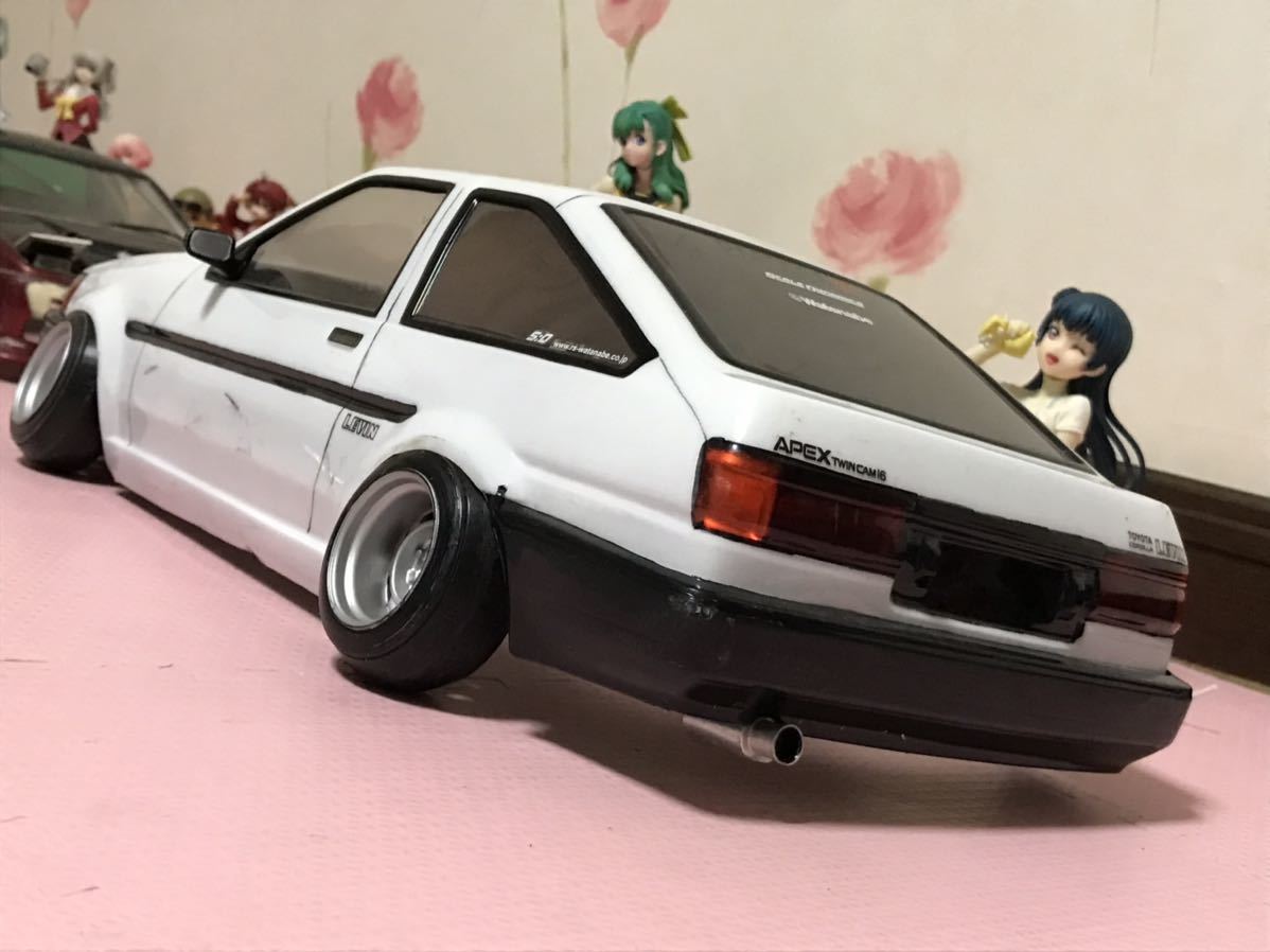 送料無料 1/10 トヨタ AE86 走り込んでいるレビン ラジコン 送料無料 1/10 トヨタ AE86 走り込んでいるレビン ラジコン