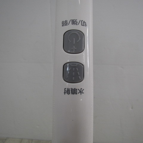 7143PA【ほぼ未使用】アイリスオーヤマ 掃除機 コードレス 充電式 電動 2WAY 水洗い モップ クリーナー LEDライト IC-M01-W ホワイト