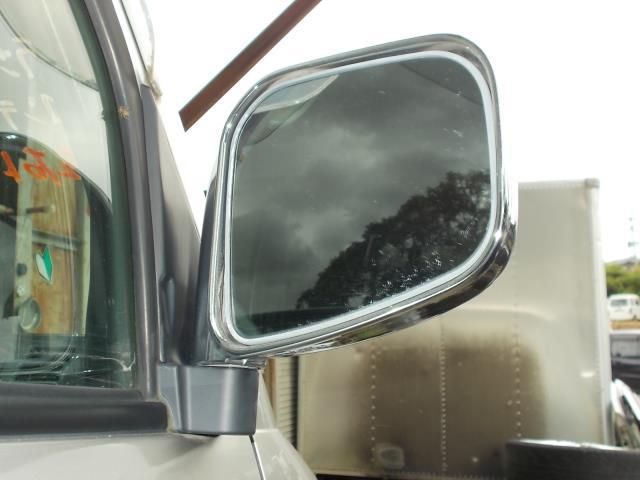  Town Box GF-U61W right side mirror 32238