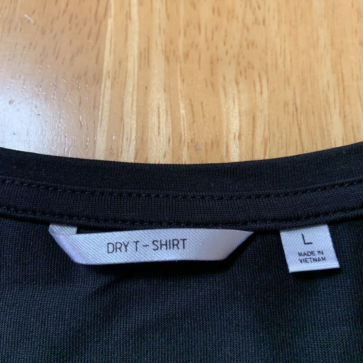  Uniqlo UNIQLO DRY T-SHIRT женский dry футболка tops черный размер L грудь 88A рост 160 1.2 раз использование прекрасный товар бесплатная доставка 
