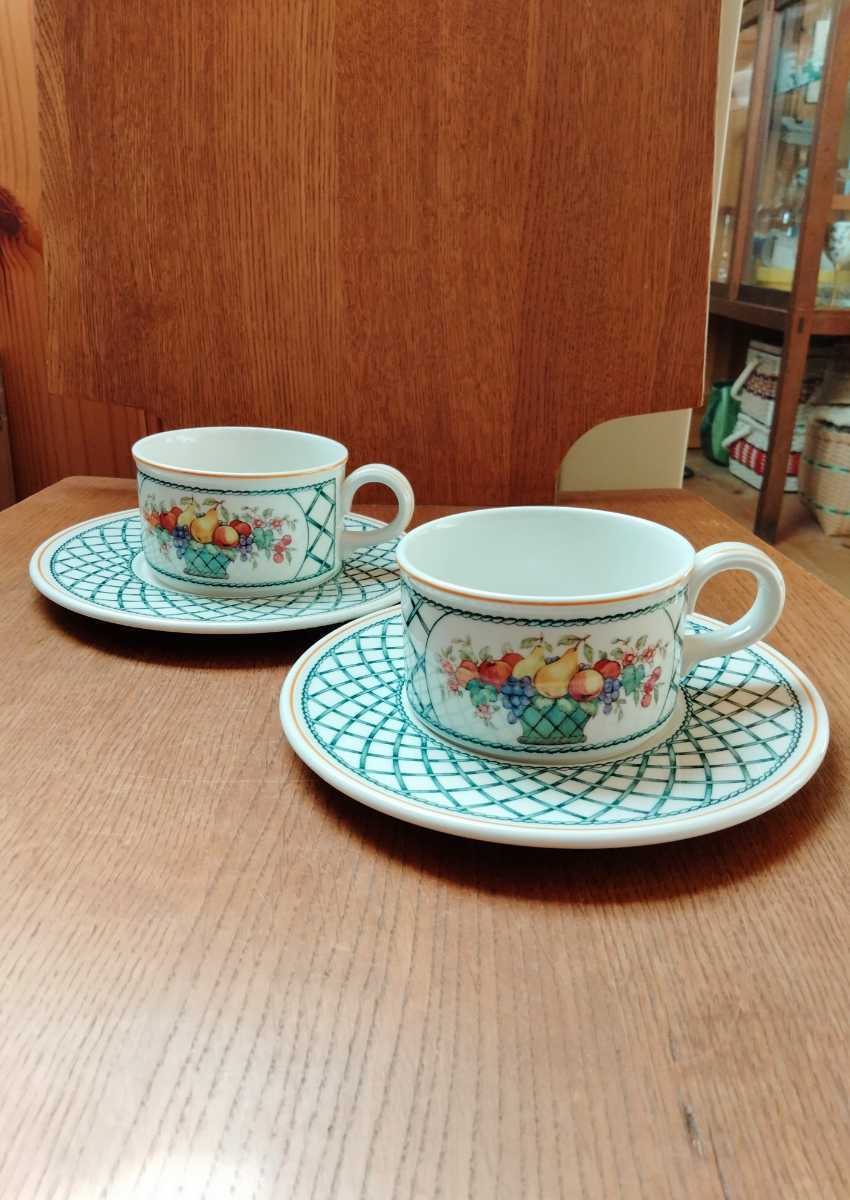 得価格安 ヤフオク! - みんなのたぁ坊 ティーカップ&ソーサー2客セッ