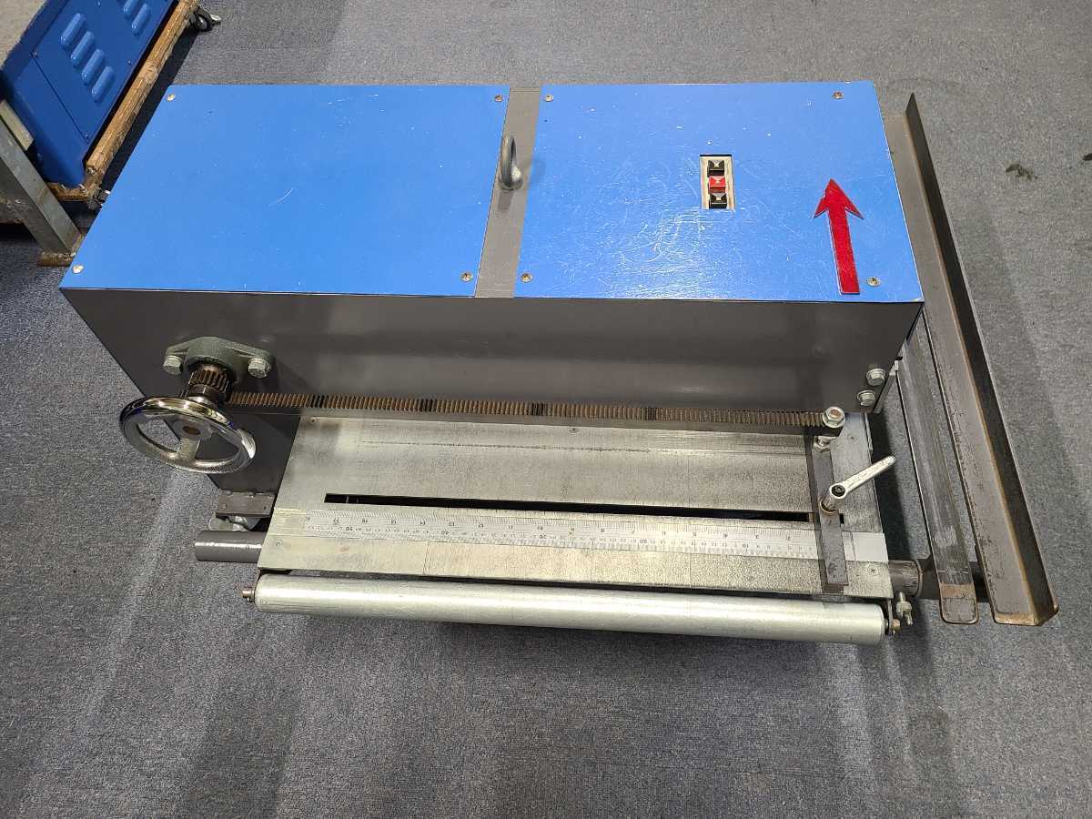 板金機械 ロータリーシャー 山本製作所YMR-08 板金機械 ロータリーシャー 山本製作所YMR-08