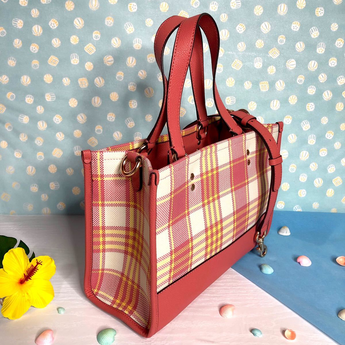 新品未使用 COACH コーチ バッグ デンプシー トート22 ネイビー