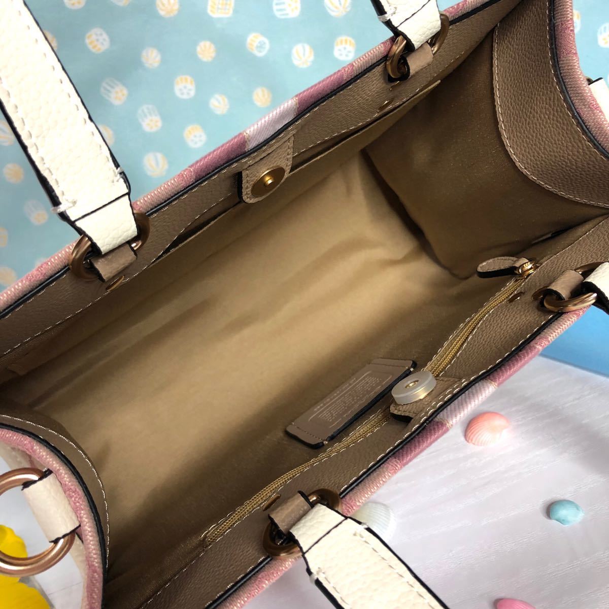 COACH Dempseyバッグ コーチ 新作 新品 2way ハンドバッグ ピンク