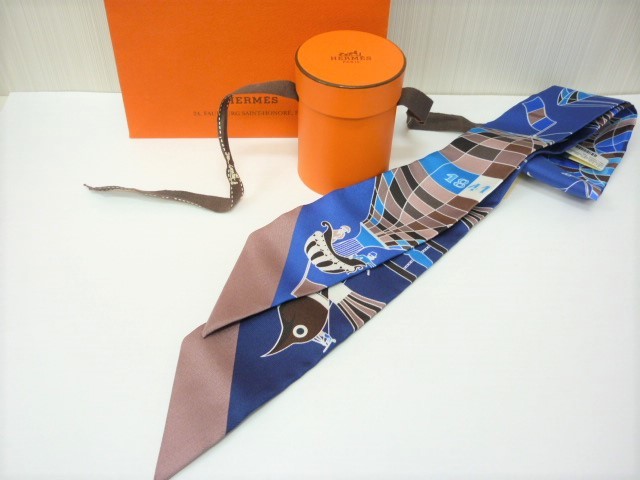 ヤフオク! - 新品 HERMES TWILLY エルメス ツイリー 大空の狂...