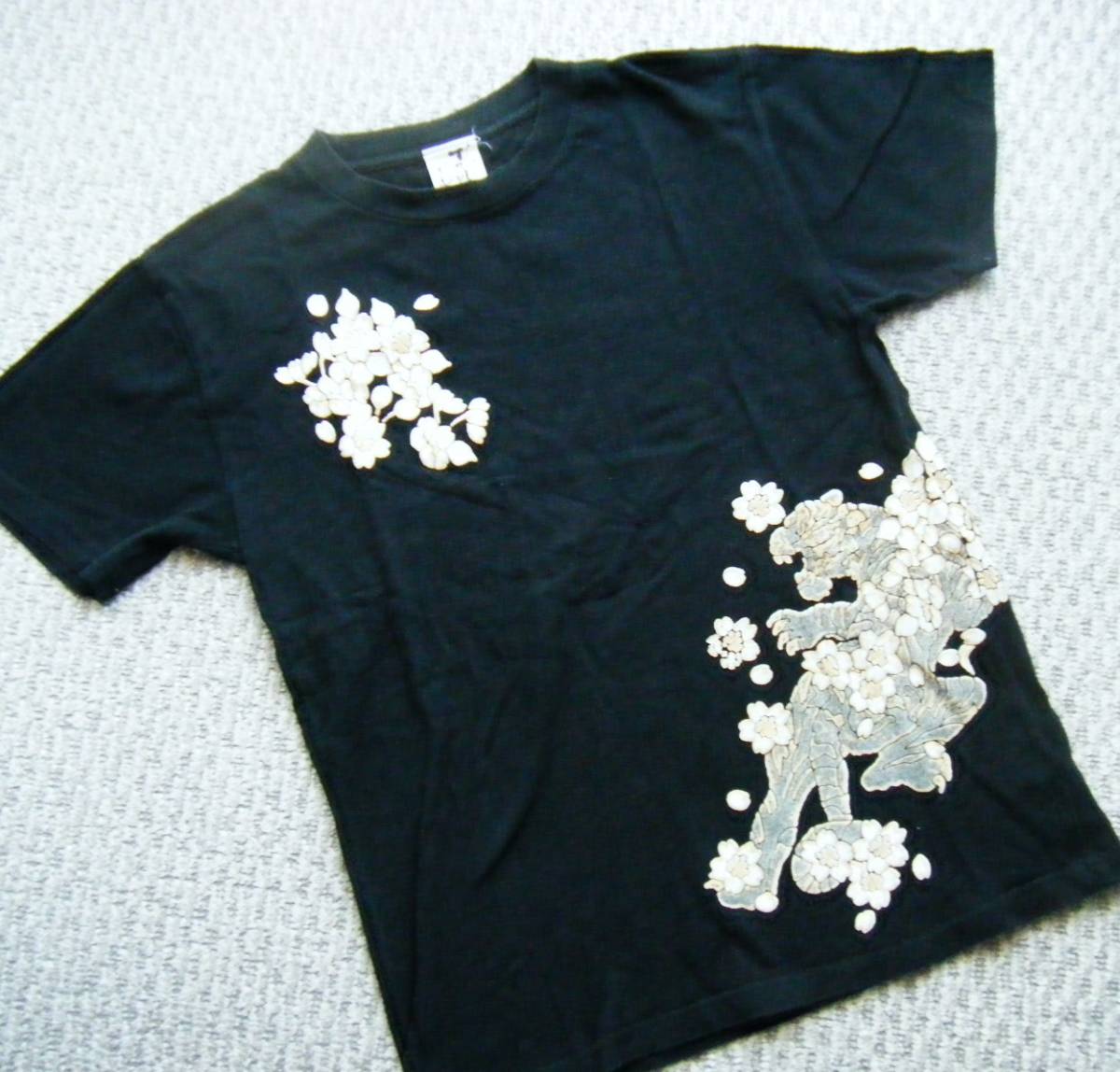 ☆むかしむかし 阪神タイガース 和柄プリントTシャツ 160サイズ ブラックの画像1