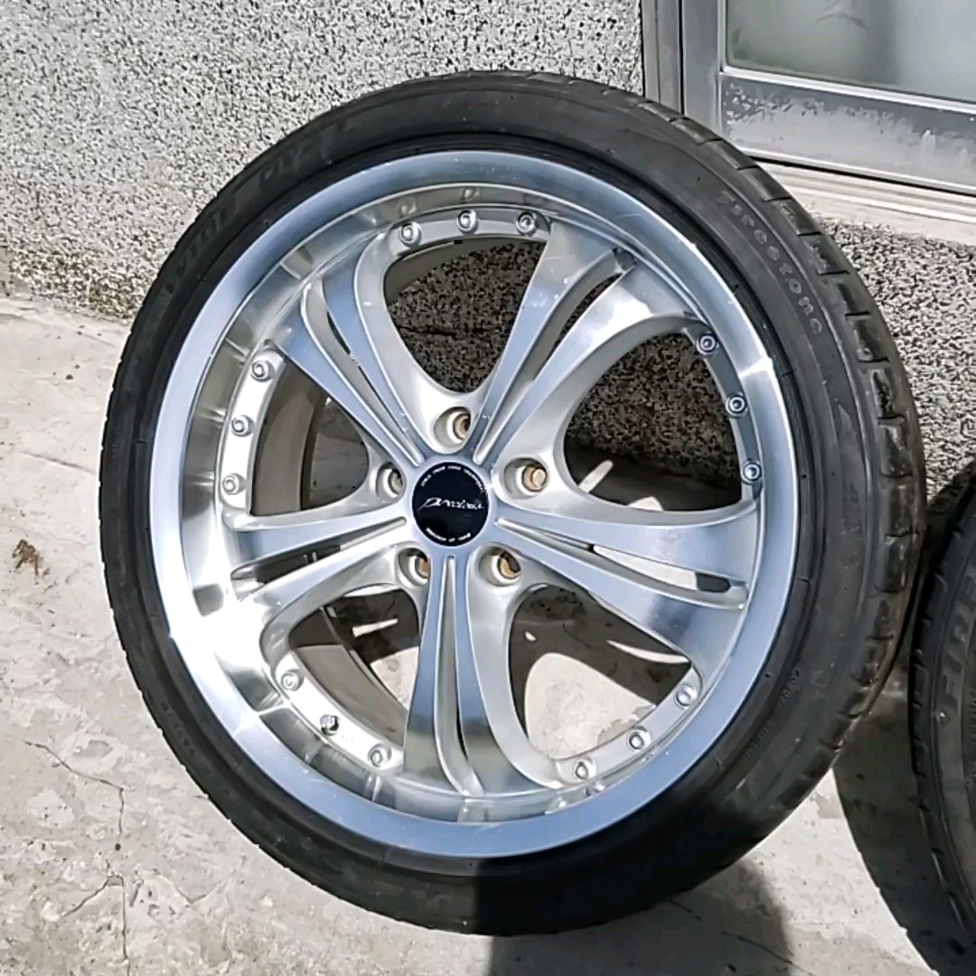 爆買い! 18インチアルミホイール メッキ プレシャス18インチ8J 9J