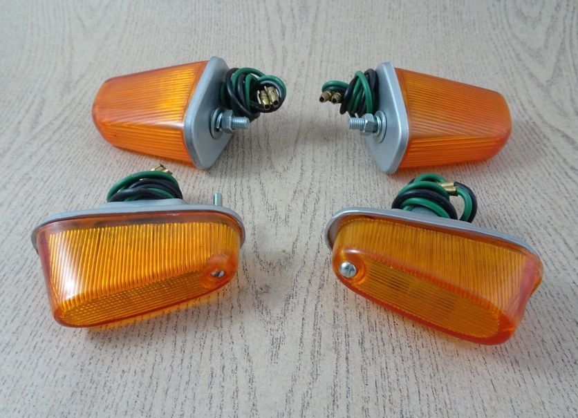 moto Honda C100/C102/C105 turn signal rom and rear (before and after) Set