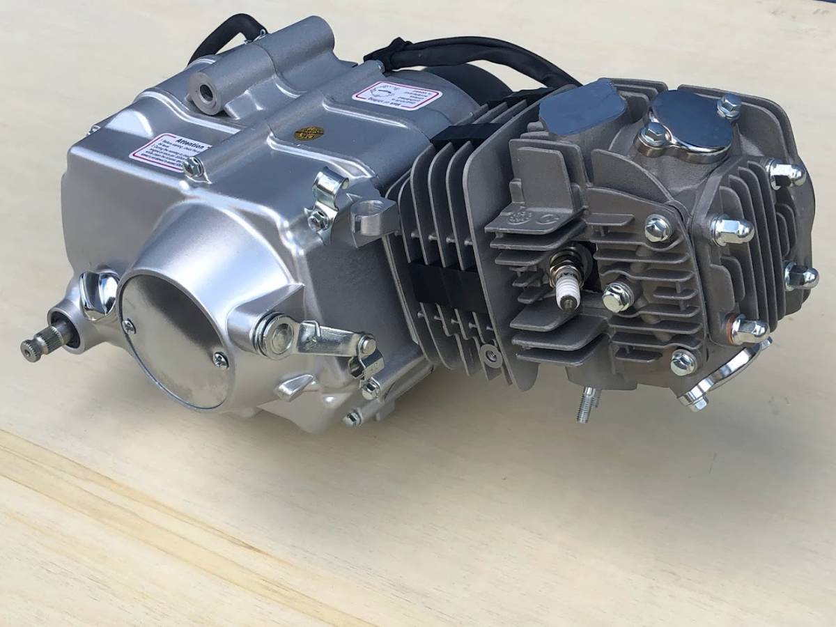新品 未使用125CCマニュアルクラッチエンジン カブ モンキー ゴリラ