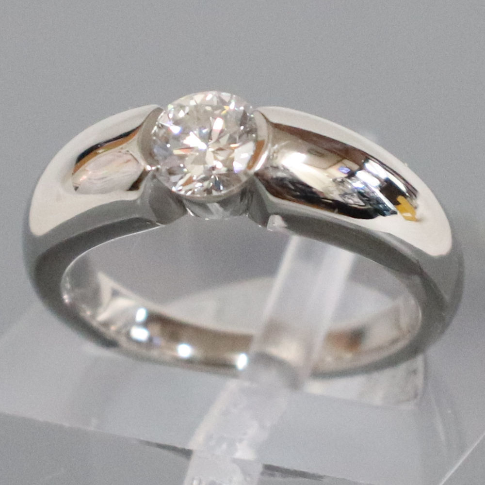 独特の上品 Pt900リング K.uno(ケイウノ) D0.528 9.8g #9 プラチナ台