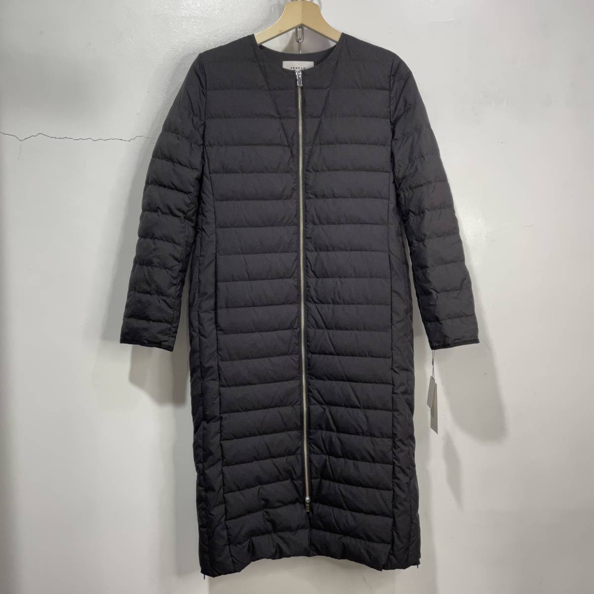 特売 ☆送料無料☆新品タグ付き☆FRAY ID☆フレイアイディー☆ノー
