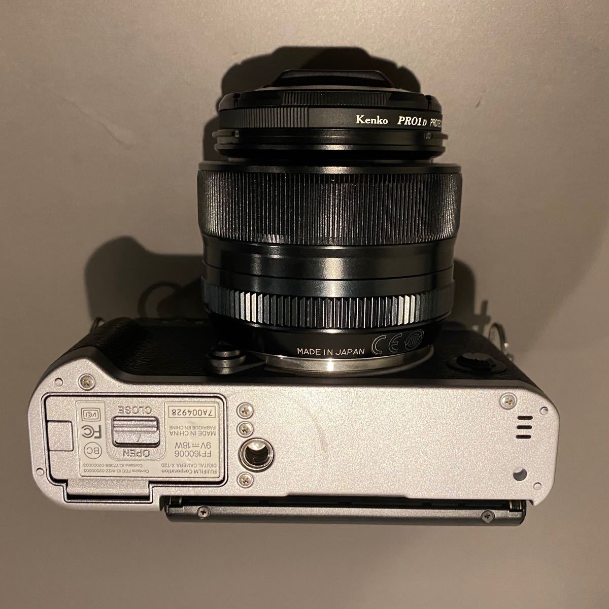 FUJIFILM ミラーレス一眼 X-T20 ボディ シルバー / FUJIFILM 単焦点