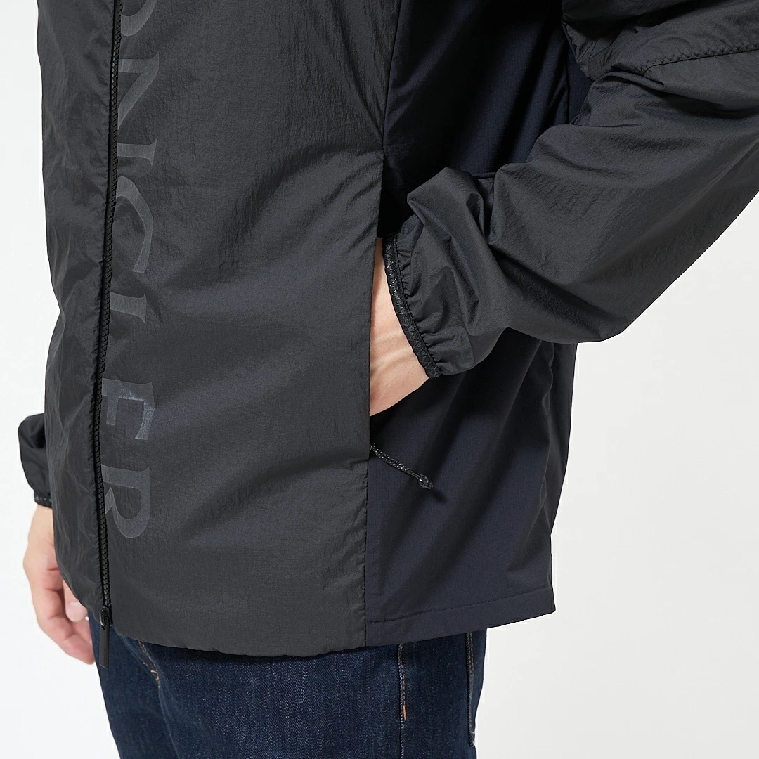 送料無料 23 MONCLER モンクレール 1A00099 595JJ ICHIRO ブラック