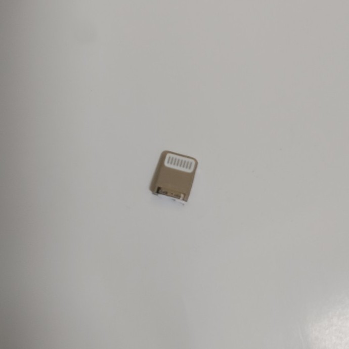 【ジャンク品】ライトニングケーブル USB MFi認証 充電ケーブル 1.8m Amazon 破損品 要修理 Lightning