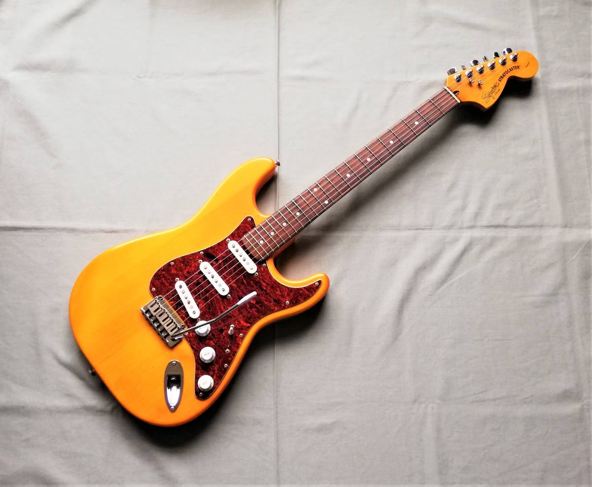 美品』Squier Fender STANDARD Stratocaster-