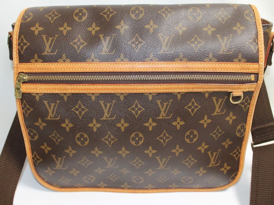 中古 LOUIS VUITTON メッセンジャー ボスフォールGM M40105 モノグラム ショルダーバッグ 斜め掛け レディース メンズ ルイヴィトン USED品_画像2