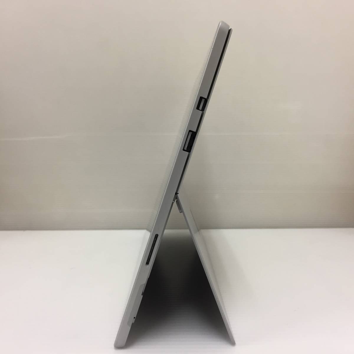 良品 SIMフリー】Microsoft Surface Pro 5 model:1807『Core i5 良品 SIMフリー】Microsoft Surface Pro 5 model:1807『Core i5