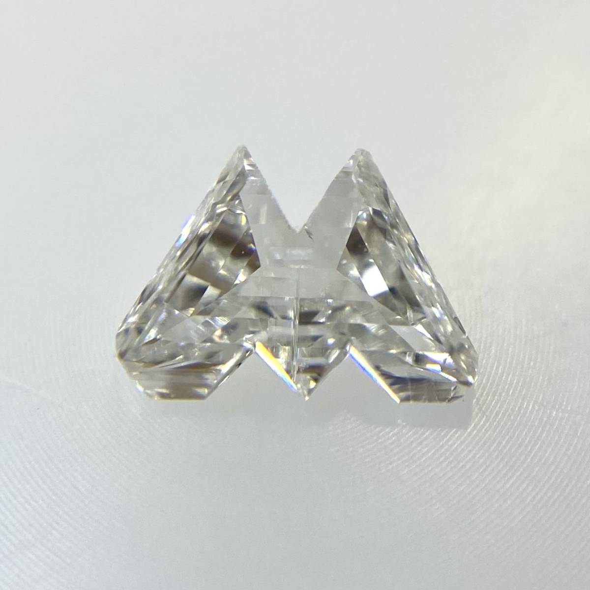 ダイヤモンド！アルファベットW/Mの形！ Gカラー SI1/0.361ct/RT0569/CGL_画像5