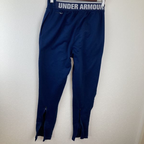 UNDER ARMOUR アンダーアーマー メンズ ボトムス ズボン ネイビー 紺色 Sサイズ 相当 ロゴ スポーツ ウェア 吸水速乾 ストーム ジャージ