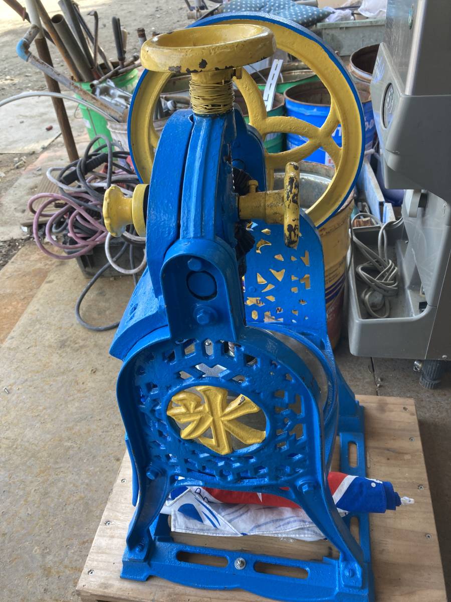 初雪 レトロなかき氷機 刃は不明品 | bergosafety.com.br