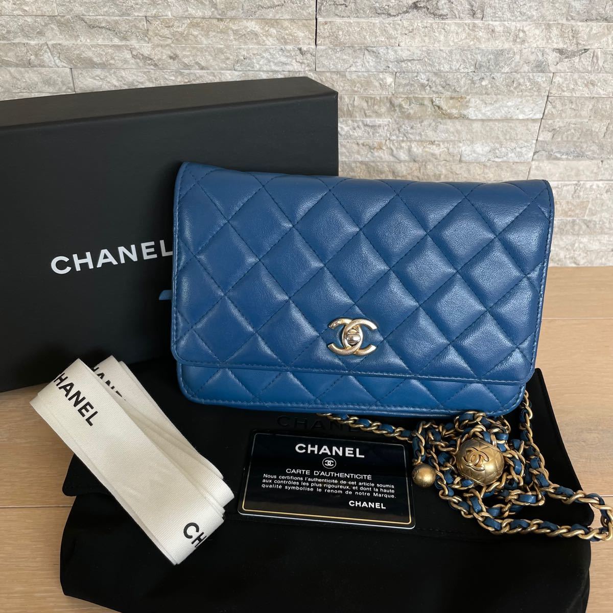 値下げ CHANEL シャネル チェーンウォレット 財布 斜めがけ マトラッセ-