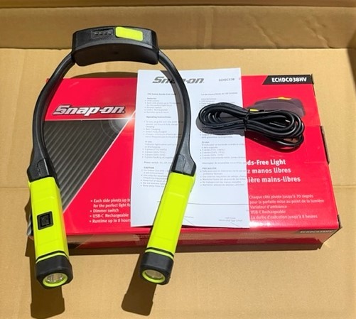 新品未使用 Snap-on スナップオン ハンズフリー ネック ライト 新品未使用 Snap-on スナップオン ハンズフリー ネック ライト