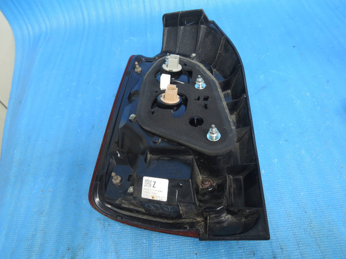 item_image_3