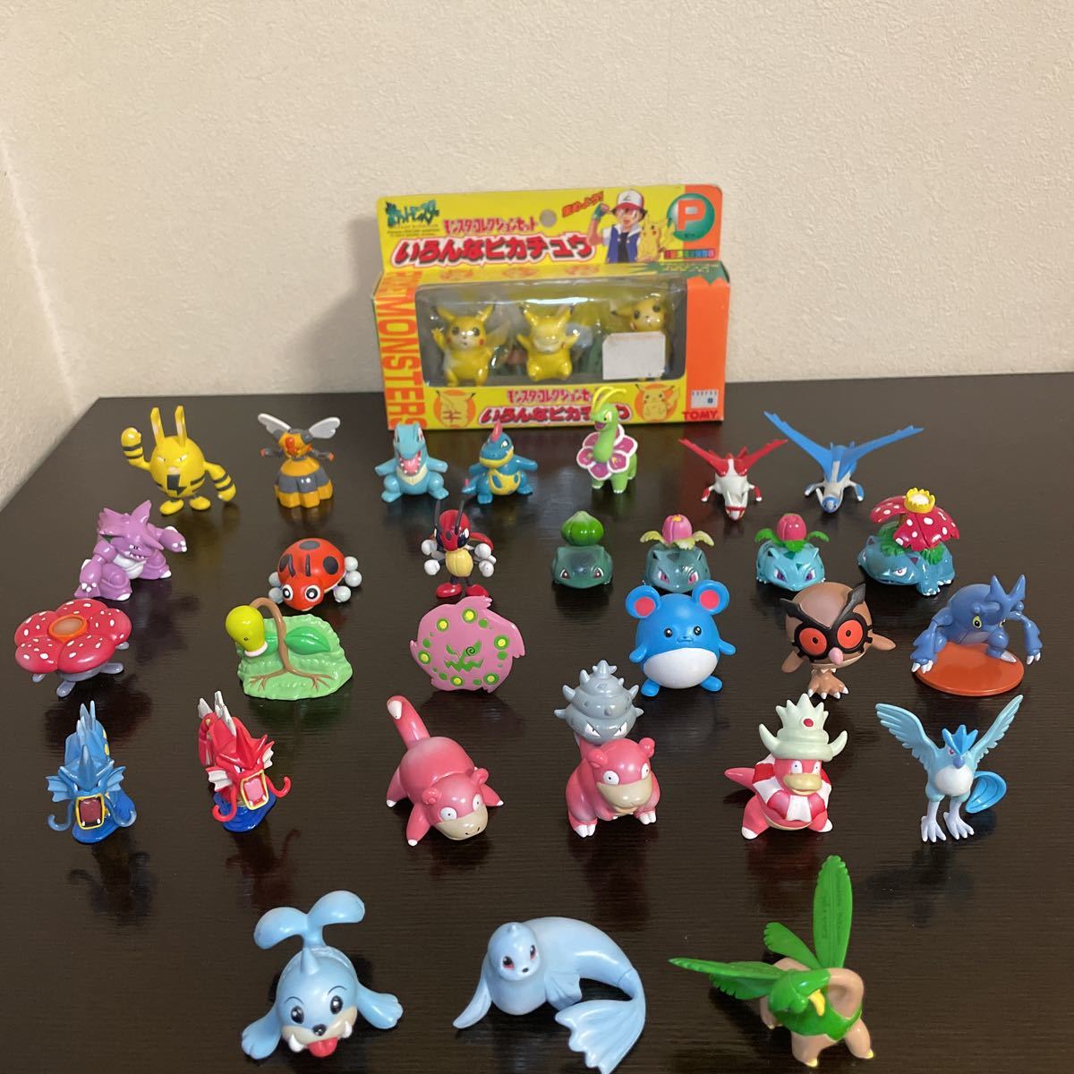 ヤフオク! - モンコレ 32個 中古品 ポケモン フィギュア ポケットモ...