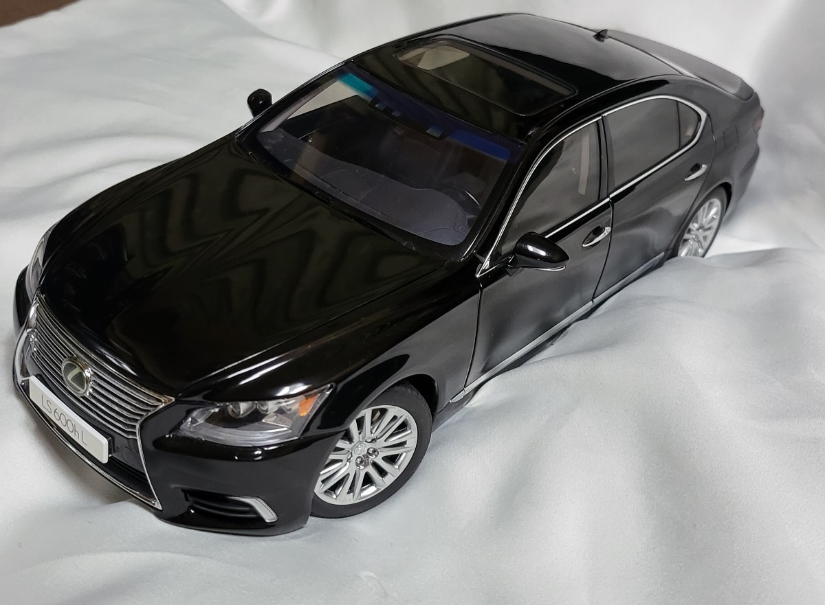 AUTOart オートアート レクサスLS600hL 1/18 ブラック|Yahoo AUTOart オートアート レクサスLS600hL 1/18 ブラック|Yahoo
