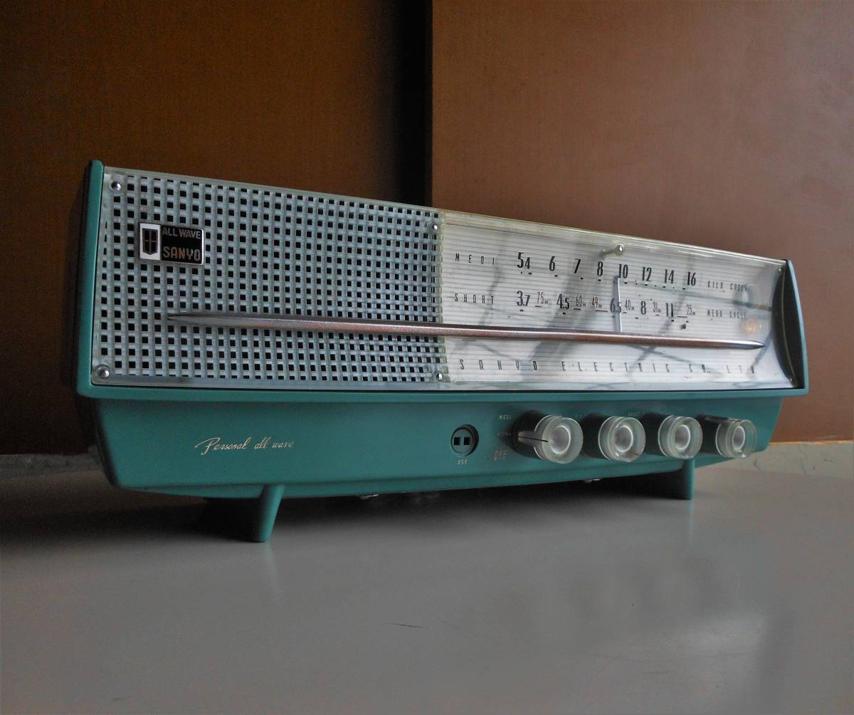 Yahoo!オークション - 50s SANYO 三洋電機 SF-78 2バンド 真空管 Yahoo!オークション - 50s SANYO 三洋電機 SF-78 2バンド 真空管