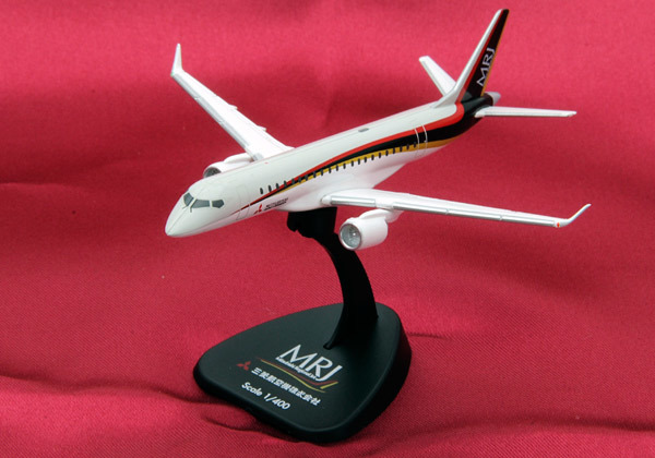 < new goods > Tommy Tec passenger plane collection Mitsubishi Lee jonaru jet MRJ90(2014 year 2 month sale. first generation ) 1/400 size 