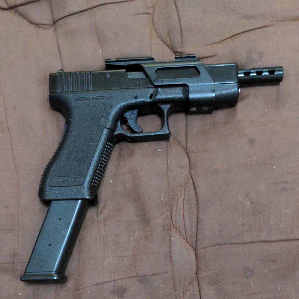 MGCGLOCK グロック17 ガスブローバックガン 2