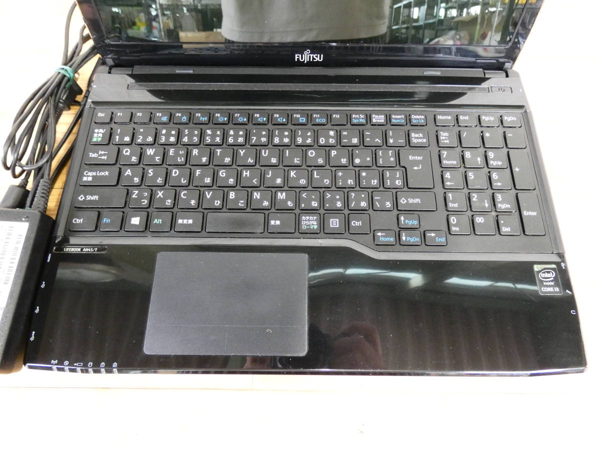FUJITSU 富士通 LIFEBOOK AH45/T Core i3-4025U 1.90GHz/RAM:4GB/HDD