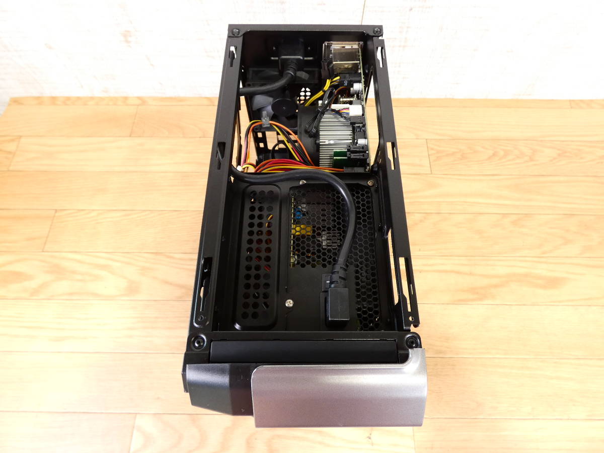 iiyama LEVEL∞ ゲーミングPC core i7-7700 3.60GHz/RAM:16GB/HDD無し
