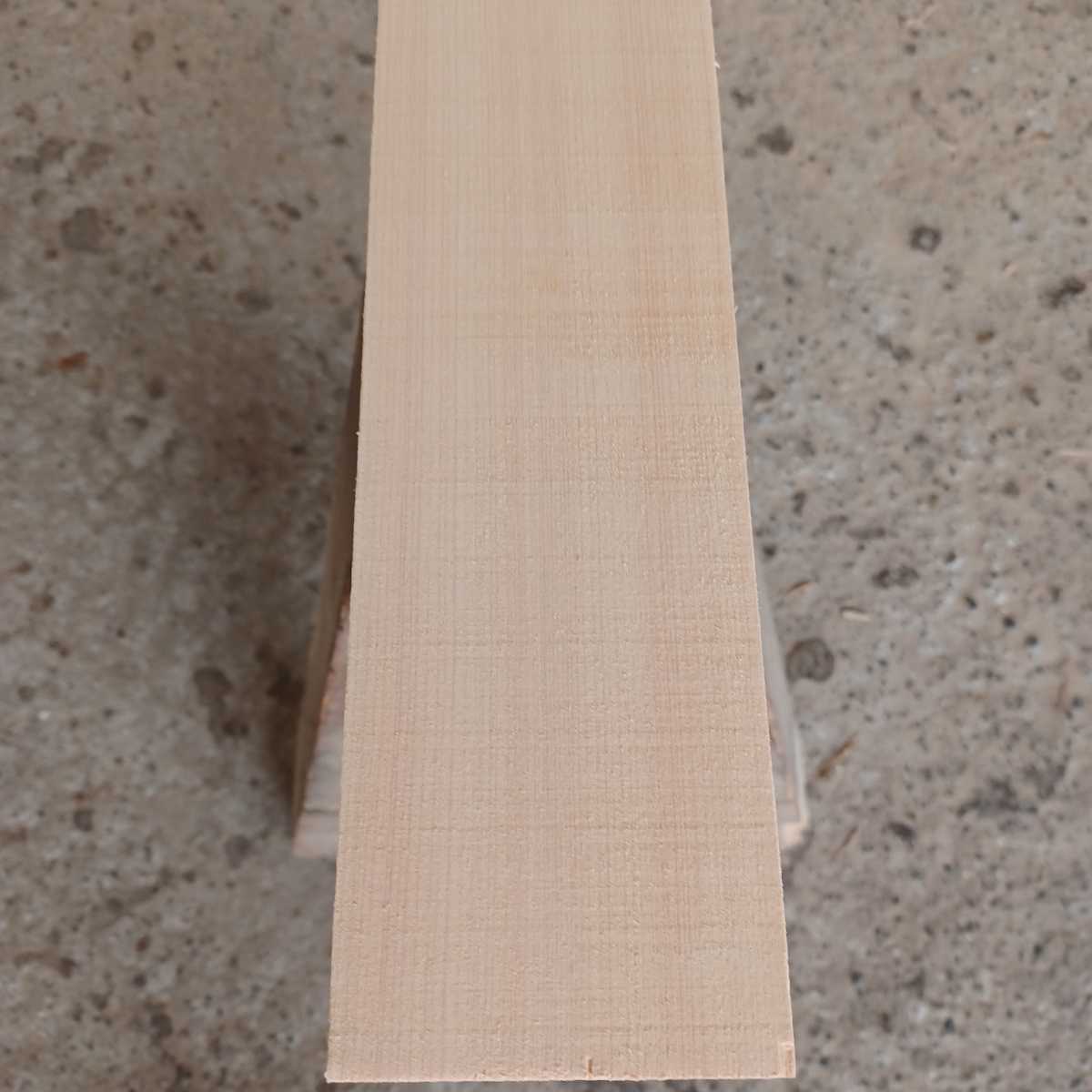 角材-500【60×9×3 6cm】国産ひのき 角材 彫刻用木材 棚板 一枚板 桧 檜