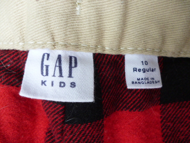 Gap KIDS ギャップ　チノパンツ　ネルライニング 赤・黒チェック　１０（１３７～１４５cm）_画像4